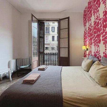 Lolita Bcn Apartment En El Eixample บาร์เซโลนา ภายนอก รูปภาพ