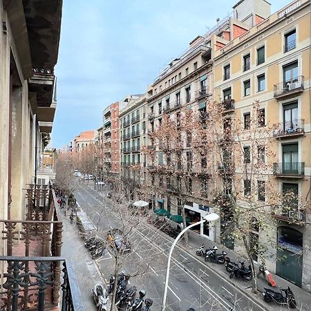 Lolita Bcn Apartment En El Eixample บาร์เซโลนา ภายนอก รูปภาพ