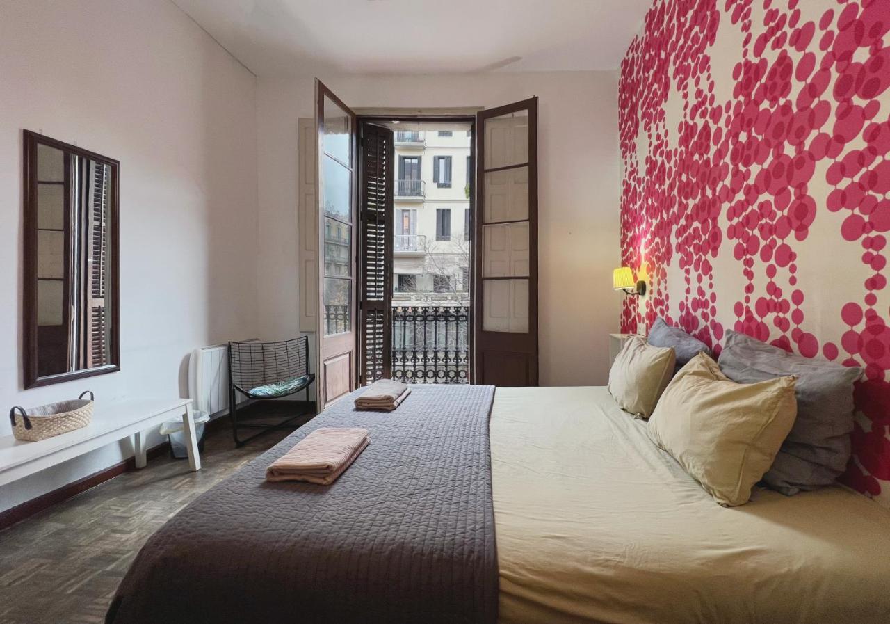 Lolita Bcn Apartment En El Eixample บาร์เซโลนา ภายนอก รูปภาพ