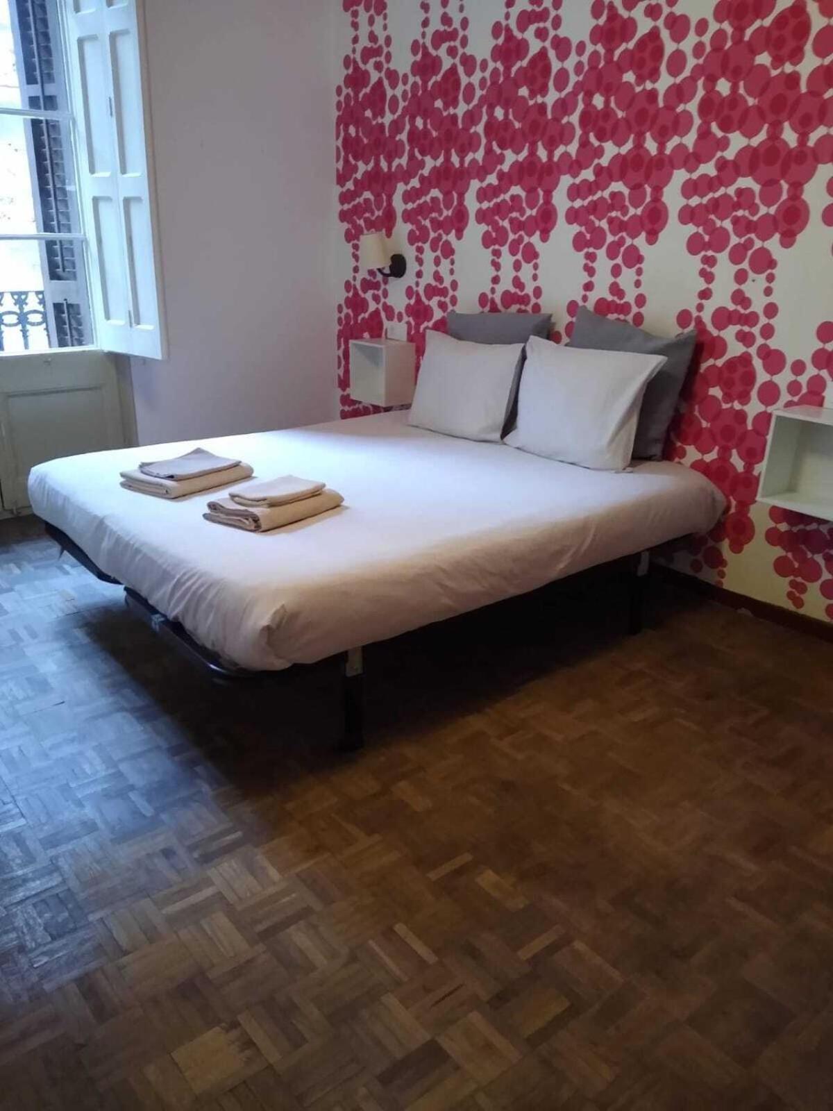 Lolita Bcn Apartment En El Eixample บาร์เซโลนา ภายนอก รูปภาพ