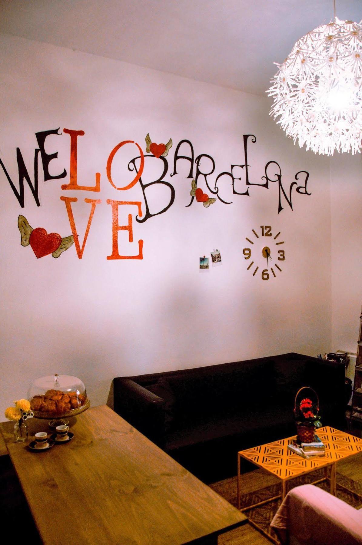 Lolita Bcn Apartment En El Eixample บาร์เซโลนา ภายนอก รูปภาพ